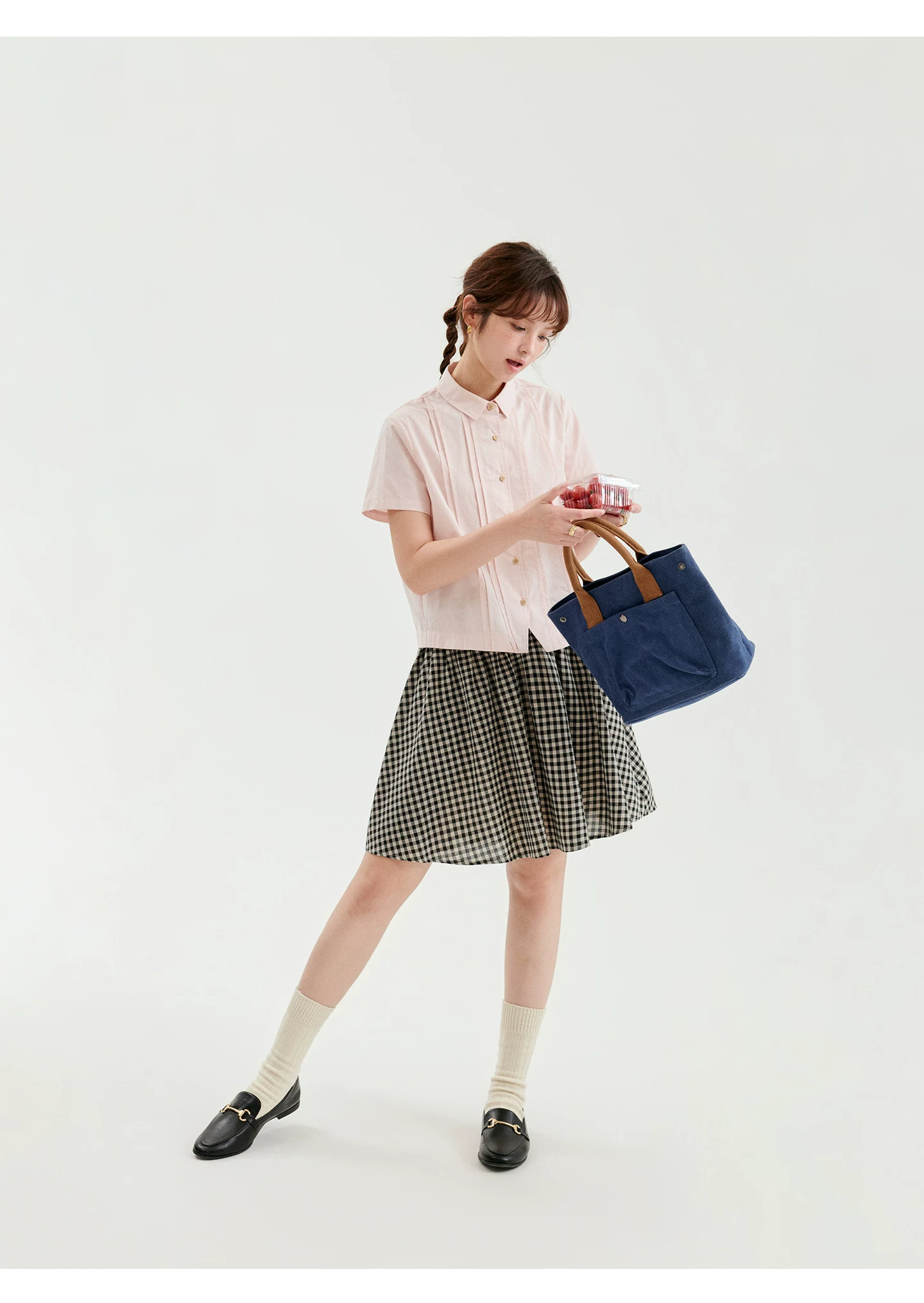 黑杏格高腰a字半身裙女夏季新款減齡百搭短裙,黑杏格高腰a字半身裙女夏季新款減齡百搭短裙,HBFS2073,黑杏格高腰a字半身裙女夏季新款減齡百搭短裙,飄逸裙襬,舒適面料