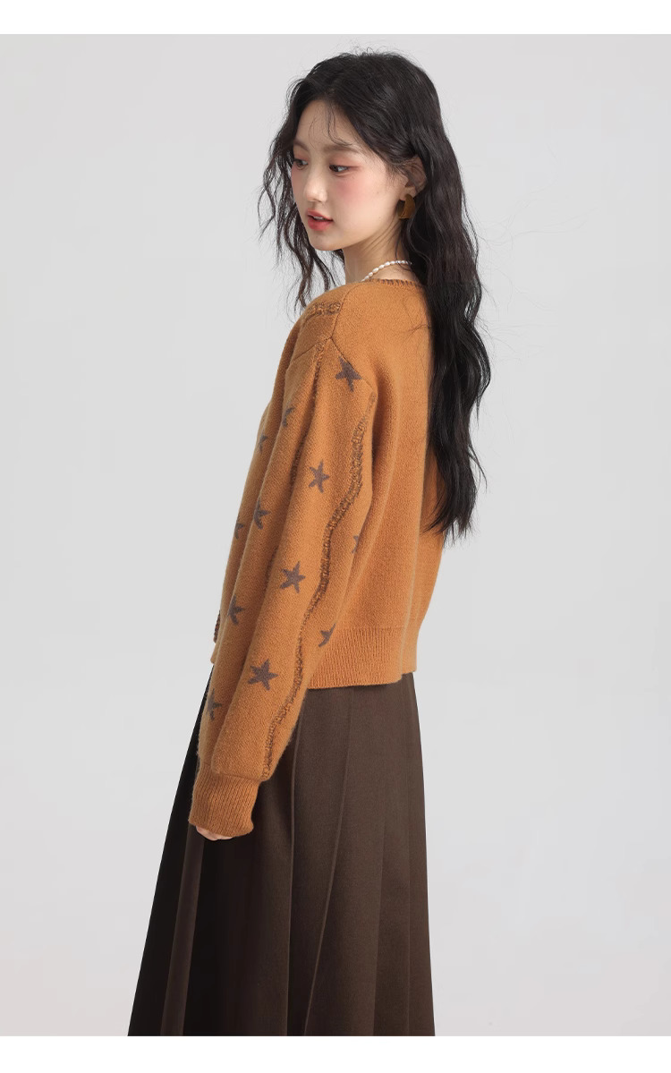 設計感毛衣女外套胖mm顯瘦針織衫開衫,設計感毛衣女外套胖mm顯瘦針織衫開衫秋冬內搭打底上衣,HBEW5987,設計感毛衣女外套胖mm顯瘦針織衫開衫,V領排扣,星星針織