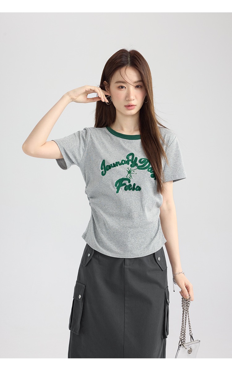重工刺繡灰色t卹短袖小眾設計感女春夏甜辣胖mm大尺碼