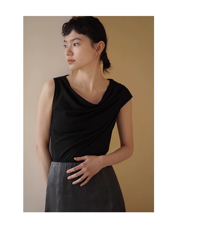 鬆弛美學雕塑感不規則袖口設計蕩領顯瘦氣質通勤上衣女