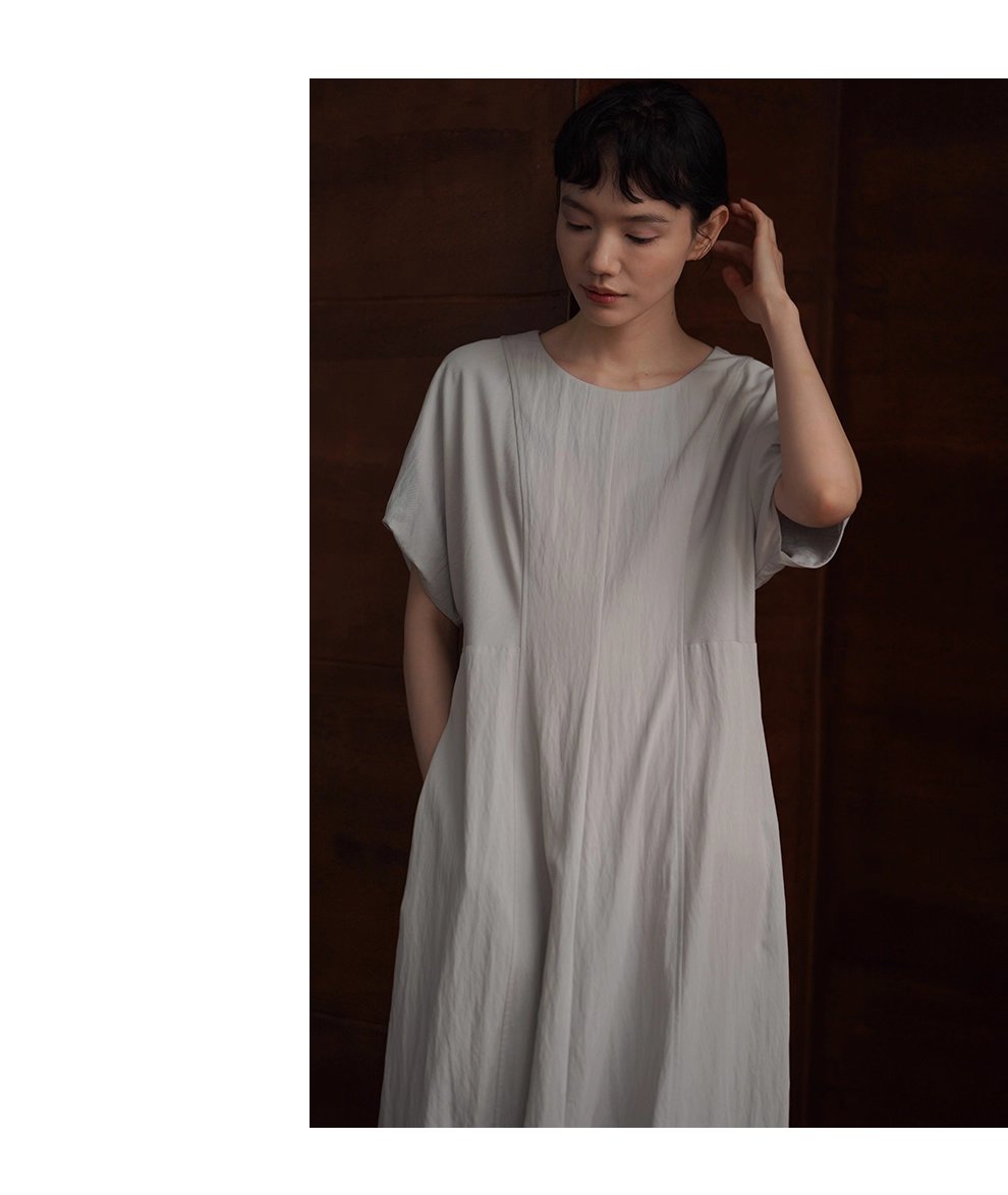 詩意菸沙淡人洋裝寬鬆短袖顯瘦分割圓領通勤垂感裙子