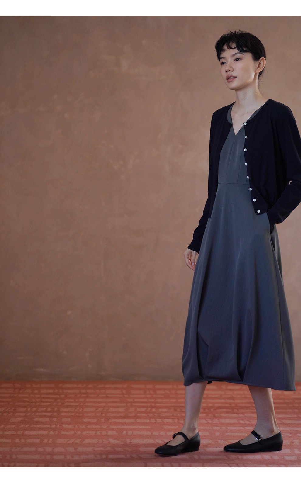 剛需基本款合身顯瘦通勤長袖軟糯針織撞色紐扣圓領外套