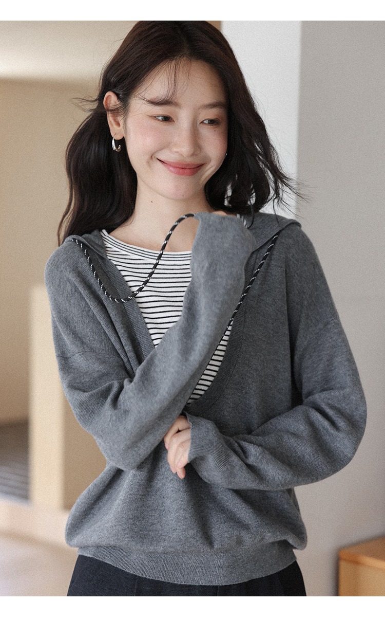 大尺碼條紋拼接假兩件連帽針織衫秋裝韓系慵懶上衣
