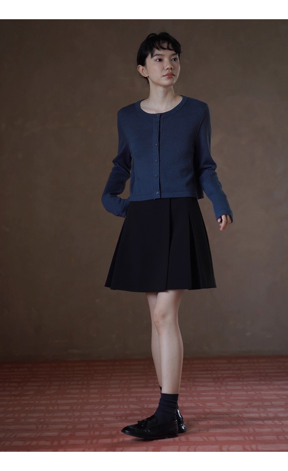 輕盈玲瓏百搭圓領短外套顯瘦正肩棉感針織通勤開襟衫女