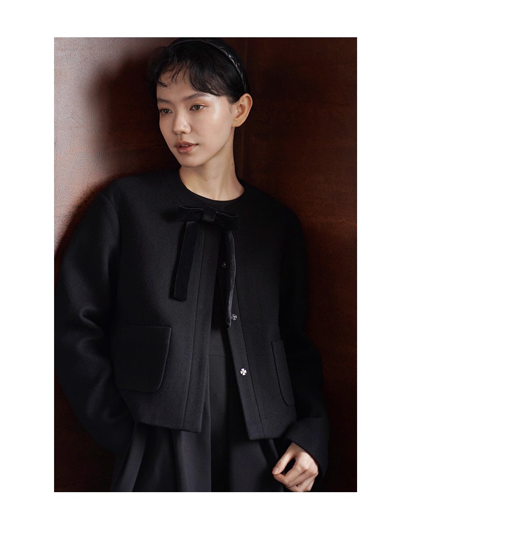 少女祈禱外套可拆式絲絨蝴蝶高含量羊毛短版正肩西裝女