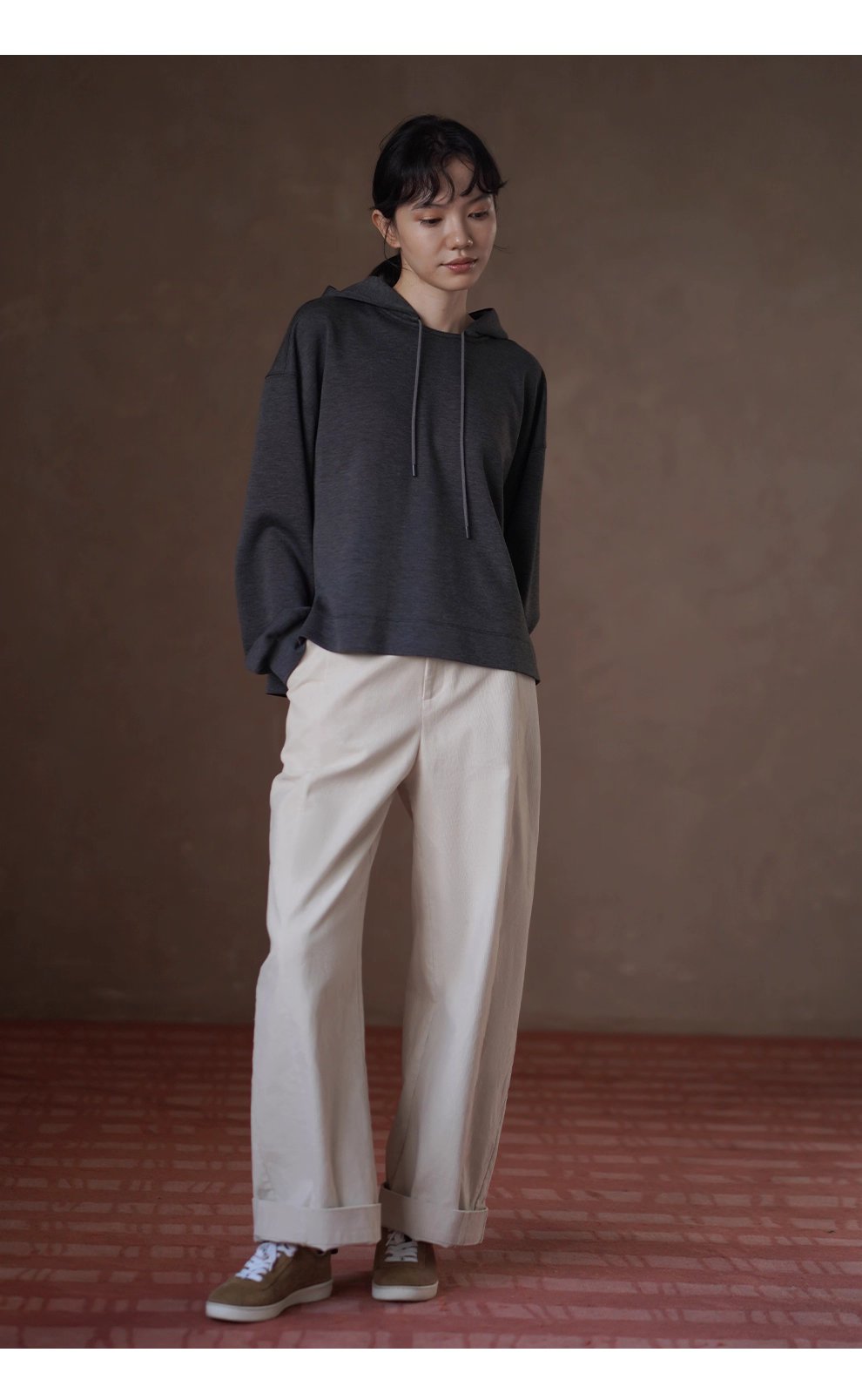 立體顯瘦挺括100棉細膩燈芯絨寬鬆直筒高腰休閒百搭長褲,立體顯瘦挺括100棉細膩燈芯絨寬鬆直筒高腰休閒百搭長褲,HBEW3035,立體顯瘦挺括100棉細膩燈芯絨寬鬆直筒高腰休閒百搭長褲,高腰直筒,燈芯絨