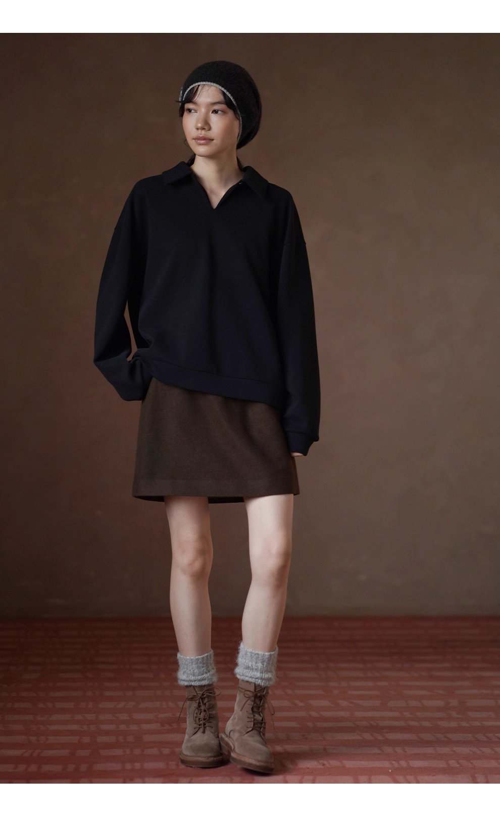 綿軟空氣層上衣經典POLO領寬鬆落肩顯瘦內搭休閒衛衣女,綿軟空氣層上衣經典POLO領寬鬆落肩顯瘦內搭休閒衛衣女,HBEW1129,綿軟空氣層上衣經典POLO領寬鬆落肩顯瘦內搭休閒衛衣女,POLO領,舒適面料