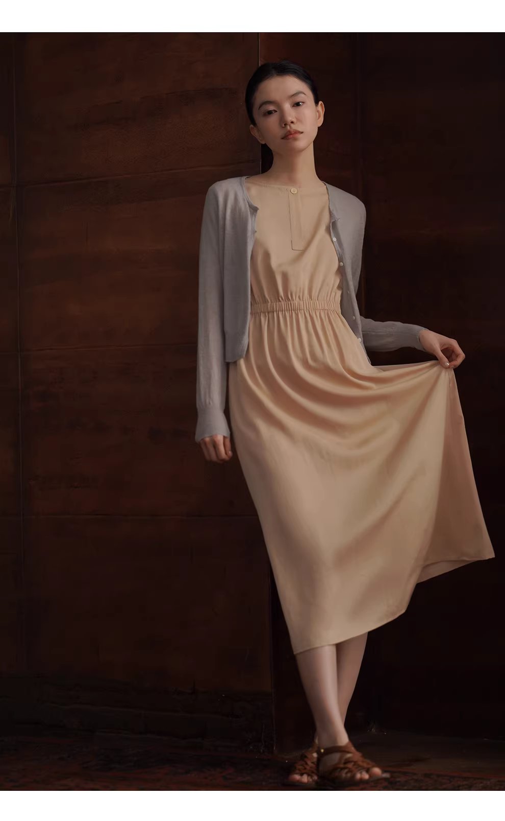 溫柔淡人洋裝顯瘦垂感簡約A字收腰短袖不挑人通勤洋裝,溫柔淡人洋裝顯瘦垂感簡約A字收腰短袖不挑人通勤洋裝,HBFS7013,溫柔淡人洋裝顯瘦垂感簡約A字收腰短袖不挑人通勤洋裝,柔滑啞光,優雅設計