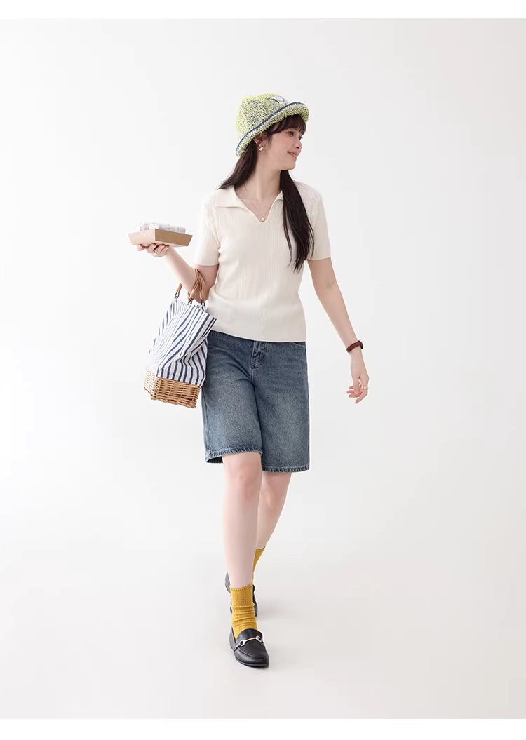 純色扭花翻V領短袖針織衫女26夏季新款溫柔顯瘦上衣,純色扭花翻V領短袖針織衫女26夏季新款溫柔顯瘦上衣,HBFS1054,純色扭花翻V領短袖針織衫女26夏季新款溫柔顯瘦上衣,V型翻領,修身版型