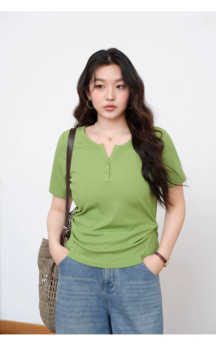 胖mm大尺碼女款正肩綠色短袖T恤女夏2026新款寬鬆多巴胺上衣,胖mm大尺碼女款正肩綠色短袖T恤女夏2026新款寬鬆多巴胺上衣,HBFS1186,胖mm大尺碼女款正肩綠色短袖T恤女夏2026新款寬鬆多巴胺上衣,中大尺碼,半開排扣