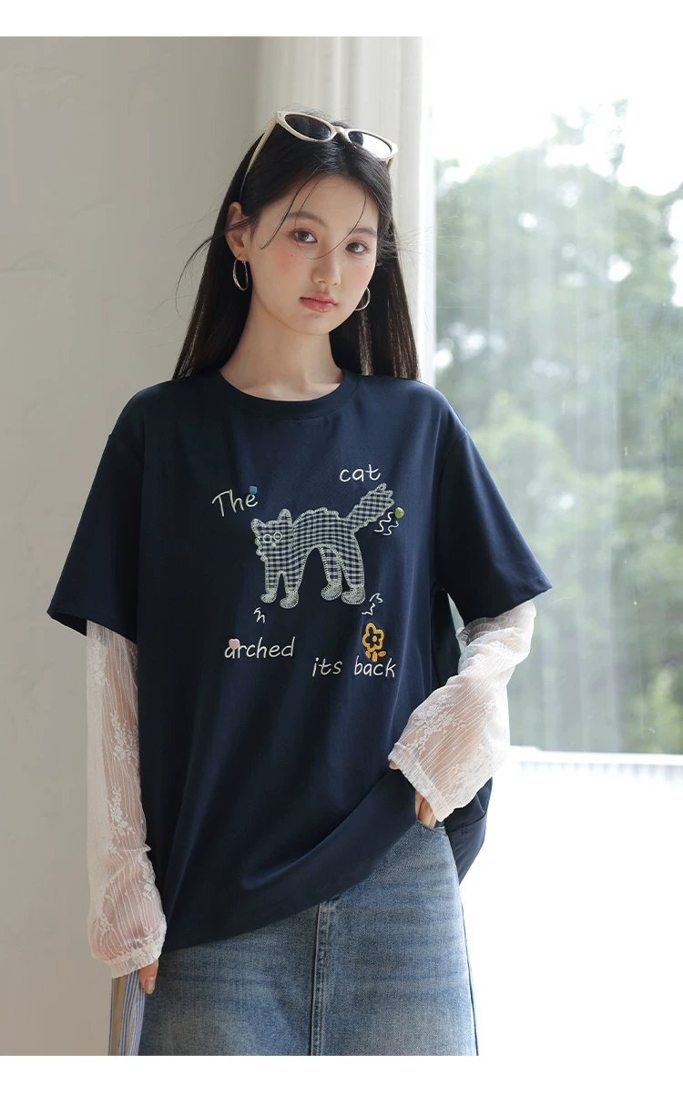 大尺碼蕾絲拼接長袖T恤早秋女裝2026新款寬鬆貓咪刺繡上衣女,大尺碼蕾絲拼接長袖T恤早秋女裝2026新款寬鬆貓咪刺繡上衣女,HBFS1301,大尺碼蕾絲拼接長袖T恤早秋女裝2026新款寬鬆貓咪刺繡上衣女,中大尺碼,蕾絲拼接