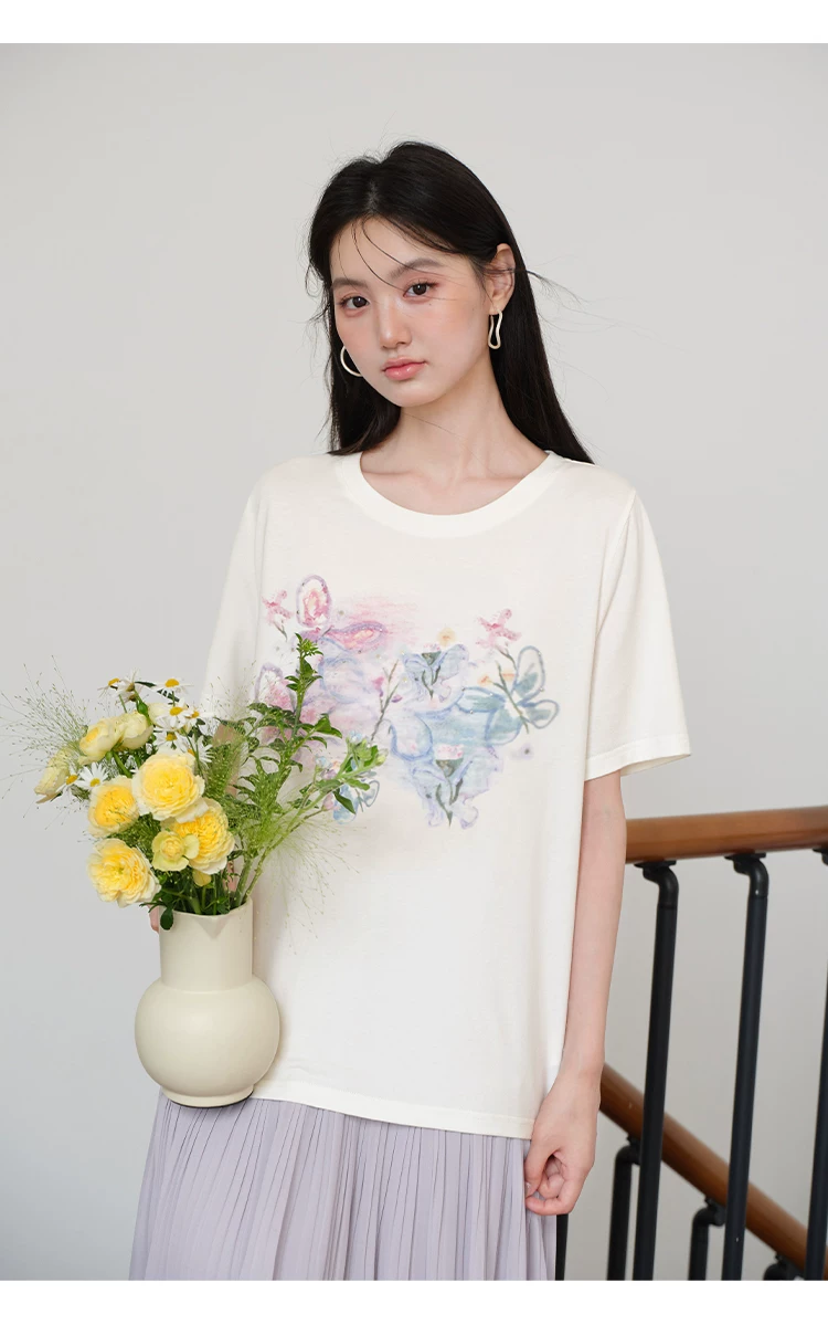 大尺寸胖mm夏裝蝴蝶印花白色短袖T恤女2026新款寬鬆正肩上衣,大尺寸胖mm夏裝蝴蝶印花白色短袖T恤女2026新款寬鬆正肩上衣,HBFS1315,大尺寸胖mm夏裝蝴蝶印花白色短袖T恤女2026新款寬鬆正肩上衣,中大尺碼,文青印花