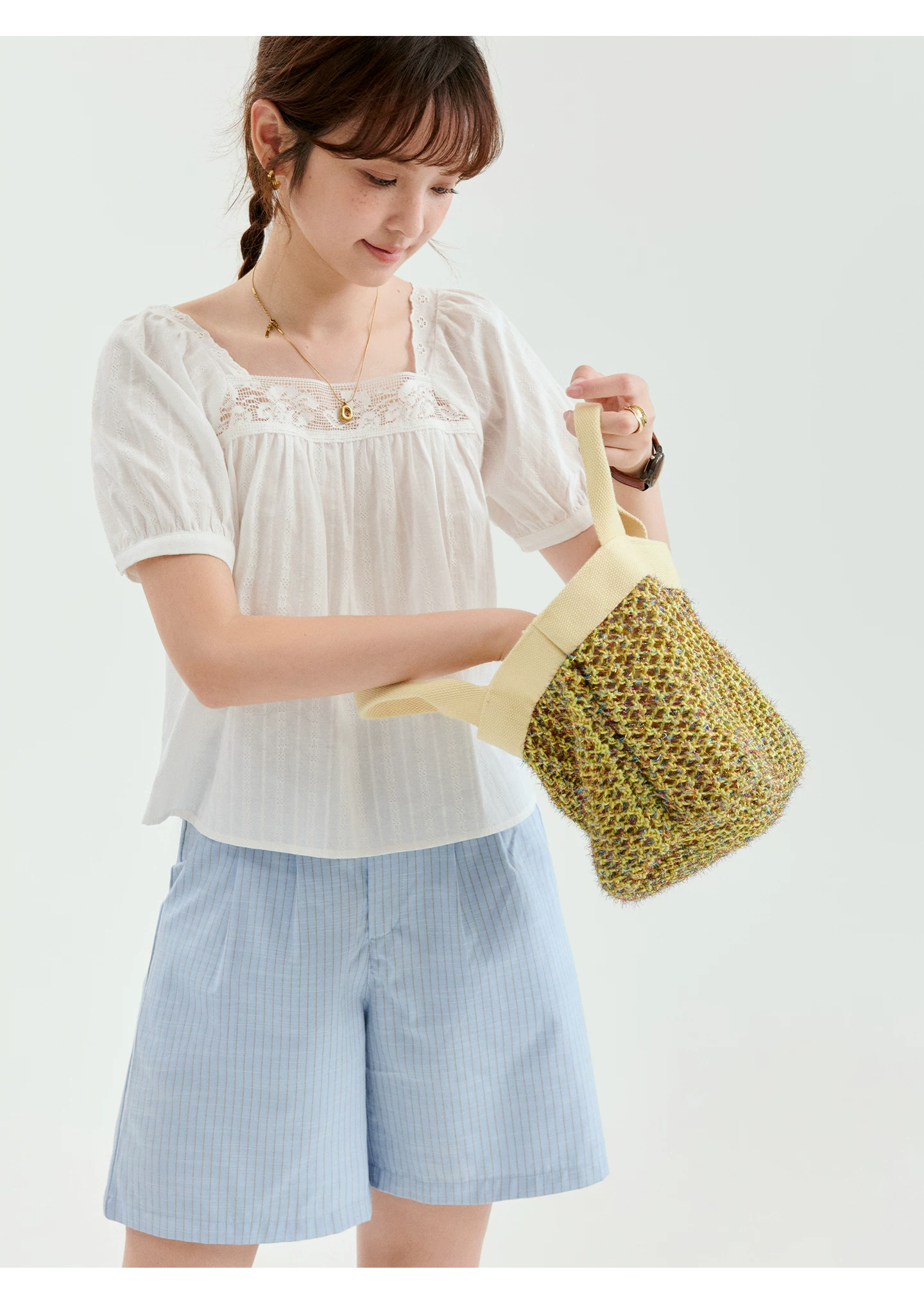 法式白色蕾絲方領純棉襯衫女夏季新款插肩袖上衣,法式白色蕾絲方領純棉襯衫女夏季新款插肩袖上衣,HBFS1331,法式白色蕾絲方領純棉襯衫女夏季新款插肩袖上衣,方領設計,全棉面料