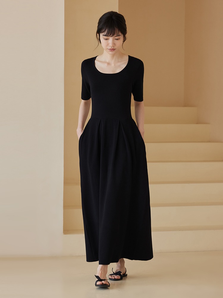 優雅氣質赫本風小黑裙收腰顯瘦高彈冰絲不悶熱連身裙洋裝,優雅氣質赫本風小黑裙收腰顯瘦高彈冰絲不悶熱連身裙洋裝,HBDS7028,優雅氣質赫本風小黑裙收腰顯瘦高彈冰絲不悶熱連身裙洋裝,優雅赫本風,高彈冰絲