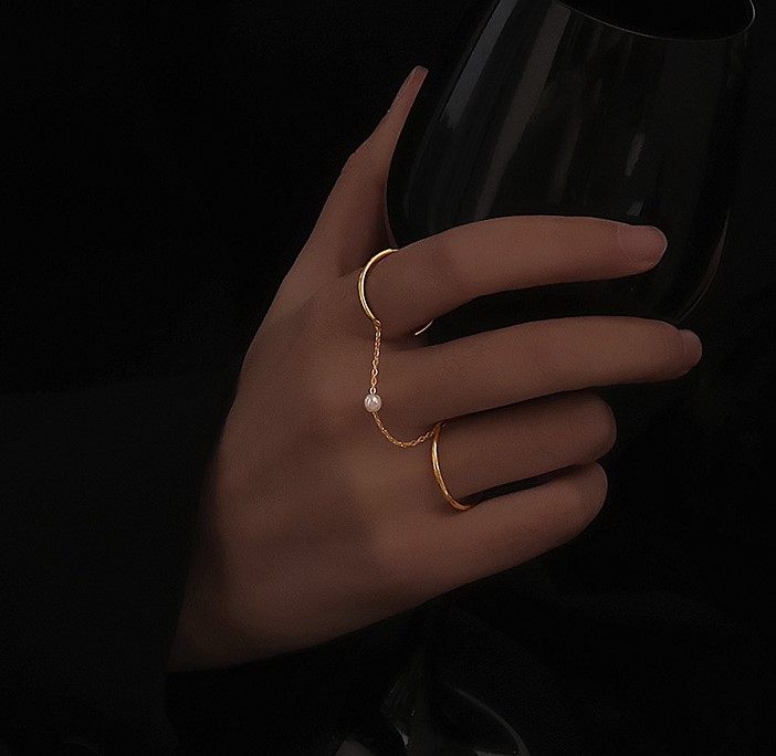 歐美設計新款K金色簡約細邊連體戒指