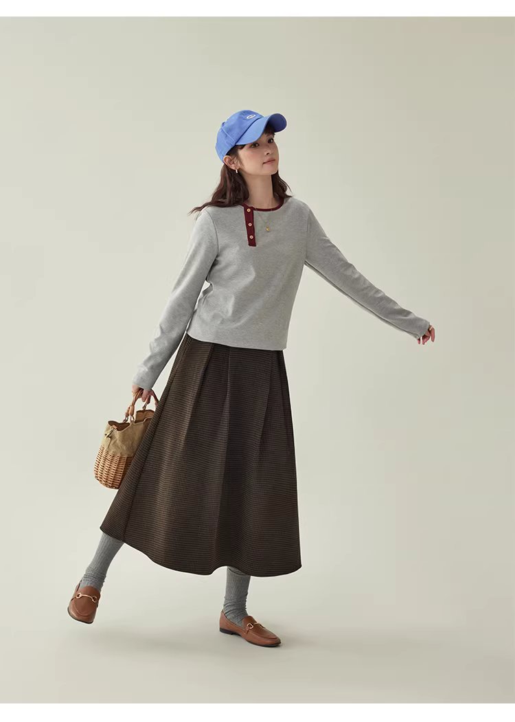 撞色斜領內搭長袖T恤女25冬季新款簡約寬鬆上衣,撞色斜領內搭長袖T恤女25冬季新款簡約寬鬆上衣,HBEW1145,撞色斜領內搭長袖T恤女25冬季新款簡約寬鬆上衣,側排扣,舒適面料