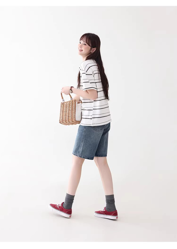 多巴胺撞色條紋落肩短袖T恤女夏季新款甜美圓領上衣,多巴胺撞色條紋落肩短袖T恤女夏季新款甜美圓領上衣,HBFS1050,多巴胺撞色條紋落肩短袖T恤女夏季新款甜美圓領上衣,撞色橫紋,舒適面料