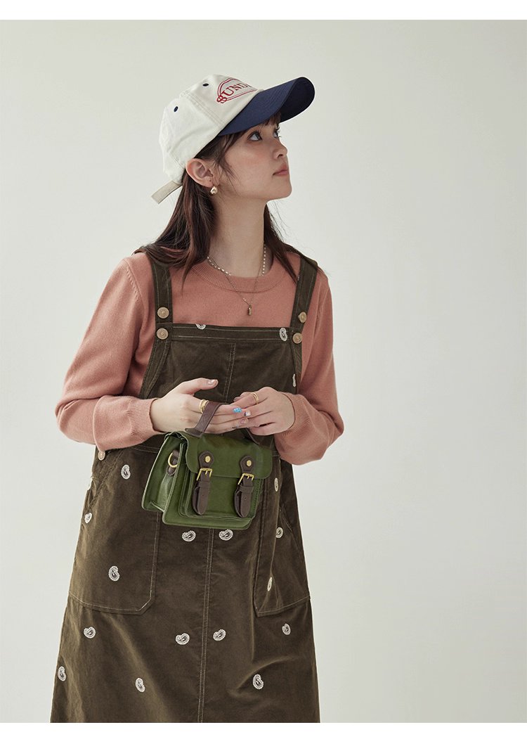 減齡刺繡純棉背帶洋裝女秋季新款後開叉a字裙