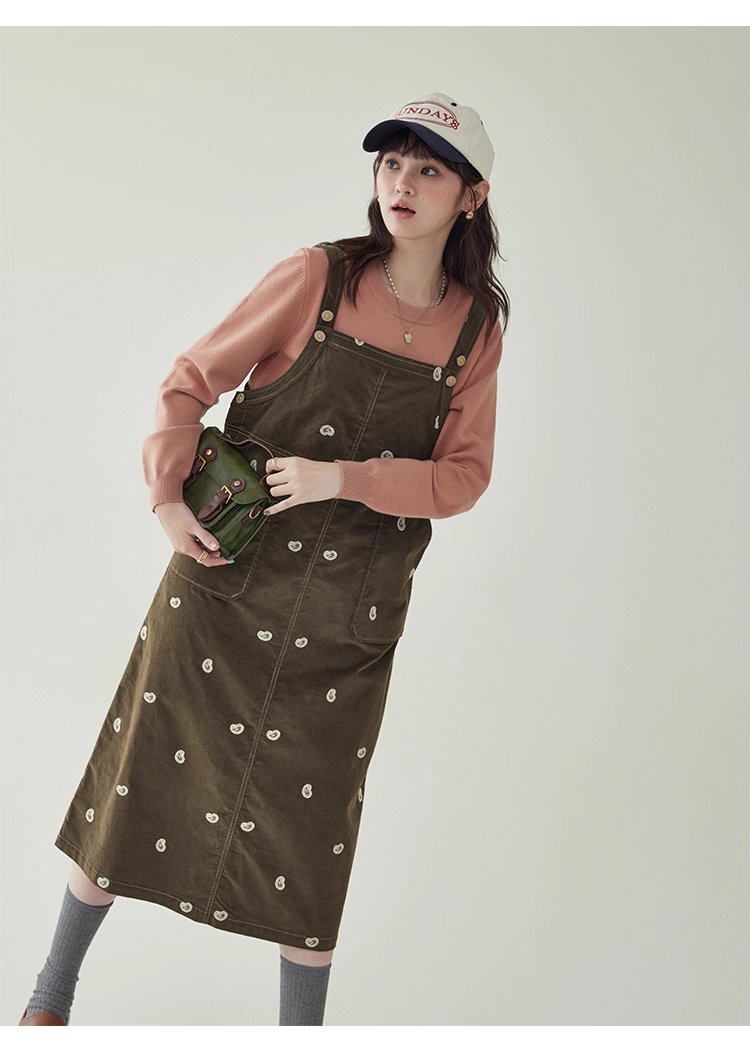 減齡刺繡純棉背帶洋裝女秋季新款後開叉a字裙