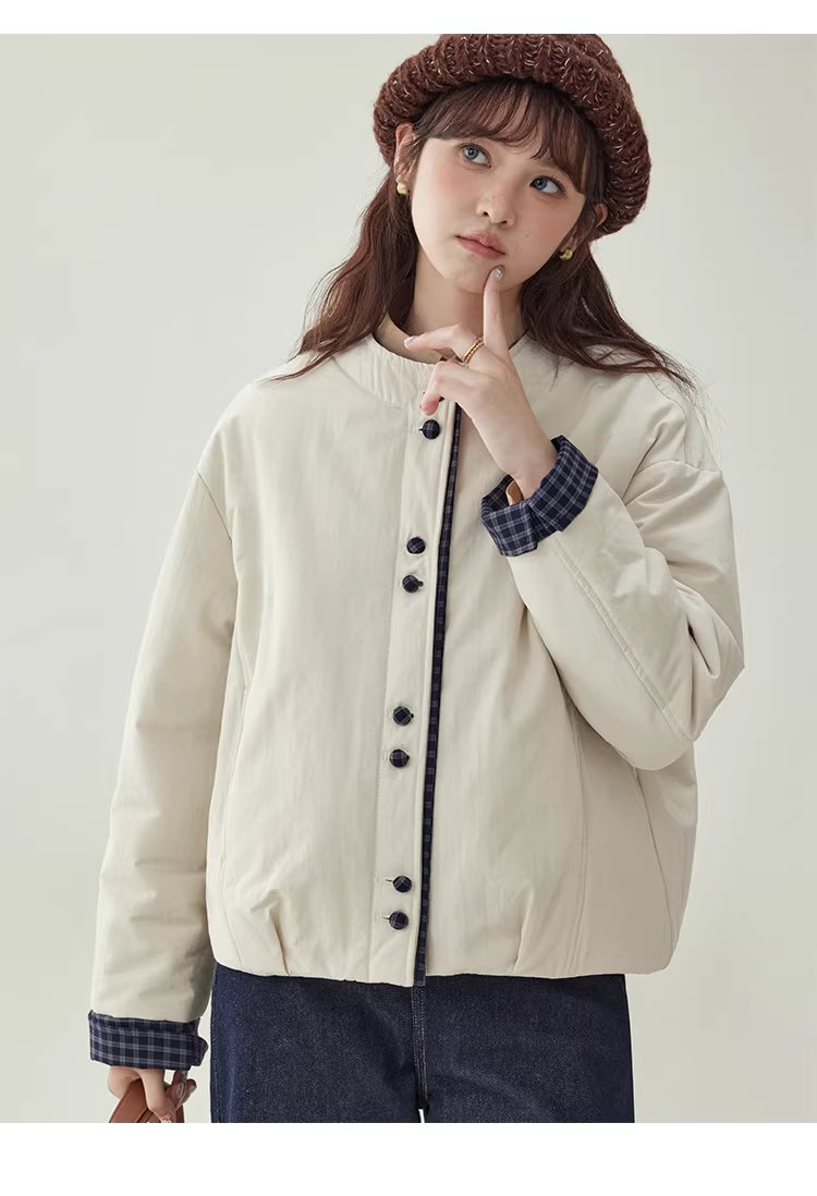 撞色單排扣落肩長袖保暖棉服外套女冬季寬鬆圓領上衣,撞色單排扣落肩長袖保暖棉服外套女冬季寬鬆圓領上衣,HBEW5129,撞色單排扣落肩長袖保暖棉服外套女冬季寬鬆圓領上衣,圓領排扣,格紋拼接