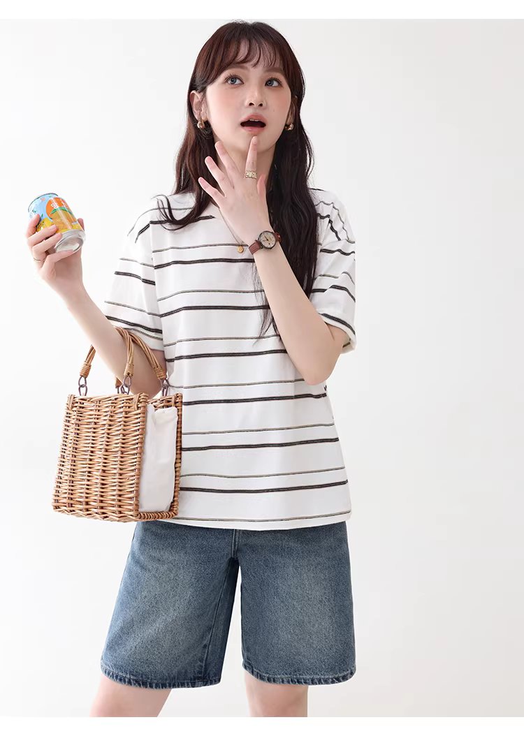 多巴胺撞色條紋落肩短袖T恤女夏季新款甜美圓領上衣,多巴胺撞色條紋落肩短袖T恤女夏季新款甜美圓領上衣,HBFS1050,多巴胺撞色條紋落肩短袖T恤女夏季新款甜美圓領上衣,撞色橫紋,舒適面料