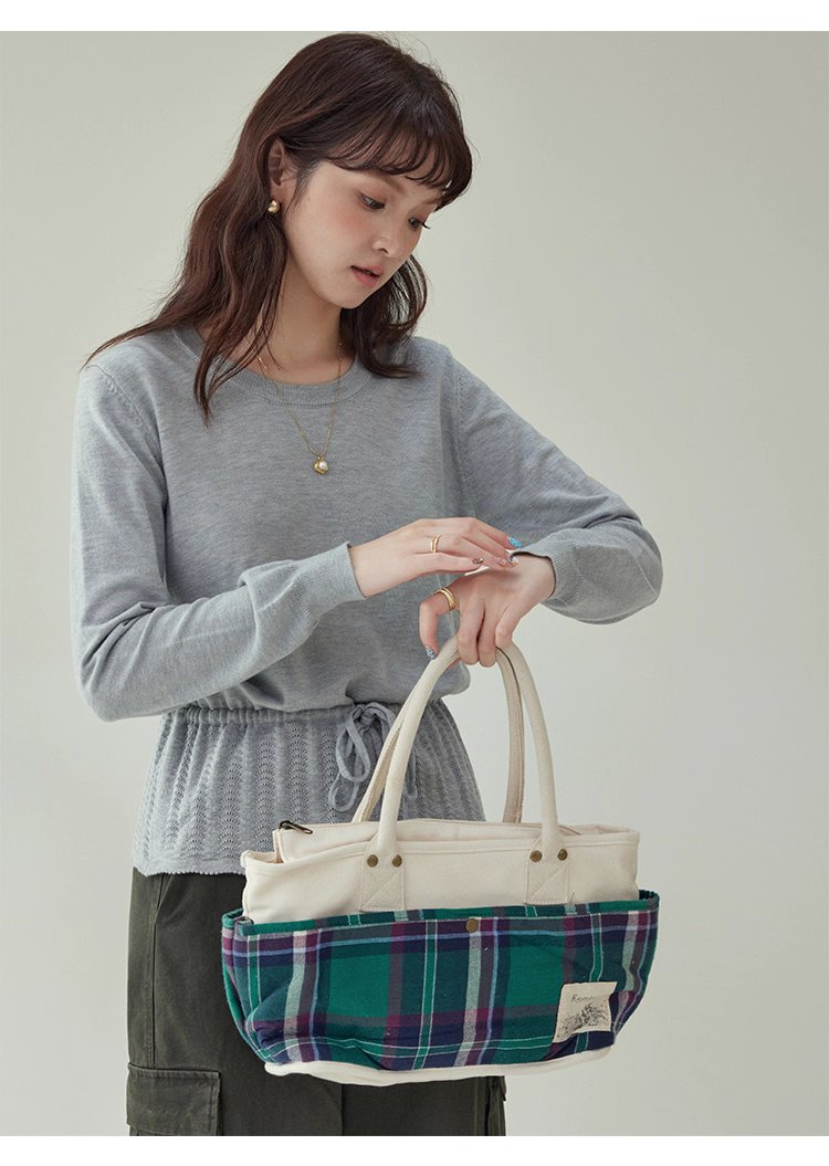 小眾抽繩提花下擺針織衫女秋季新款長袖內搭上衣,小眾抽繩提花下擺針織衫女秋季新款長袖內搭上衣,HBEW1094,小眾抽繩提花下擺針織衫女秋季新款長袖內搭上衣,簡約大方,抽繩衣襬