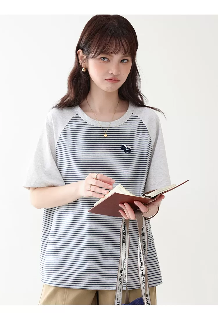 日繫條紋插肩袖小馬T恤女夏季新款寬鬆顯瘦上衣,HBFS1101,日繫條紋插肩袖小馬T恤女夏季新款寬鬆顯瘦上衣,橫紋設計,寬鬆舒適,插肩袖