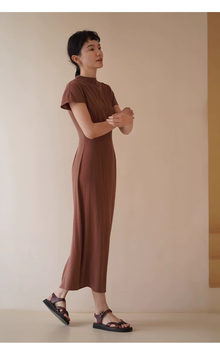 細膩婀娜柔美線條洋裝不規則斜領收腰顯白古典裙女