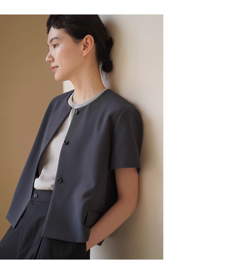 自留好版型小西裝顯瘦挺括正肩薄款氣質通勤短外套女