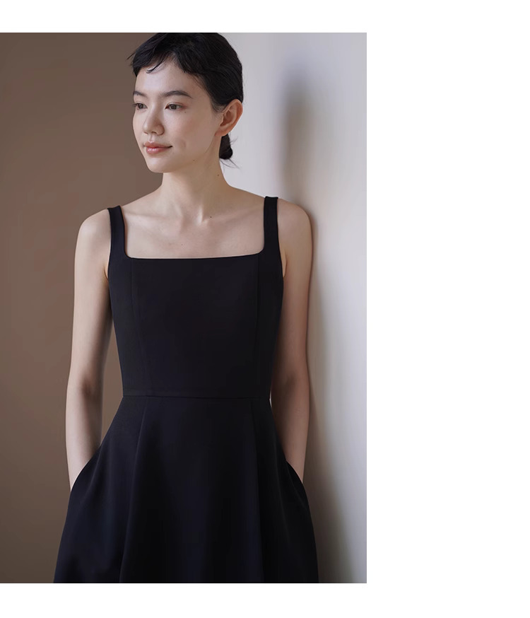 優雅赫本風小黑裙高腰分割拼接氣質方領背心A字洋裝女