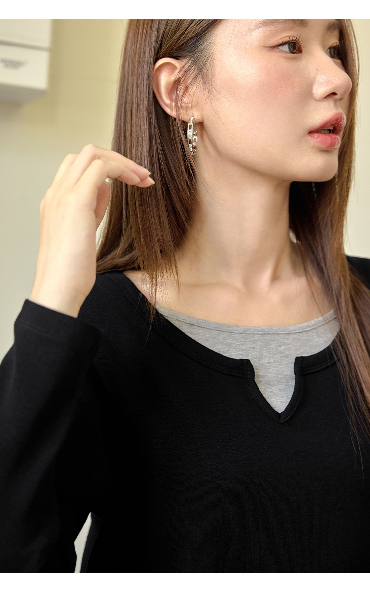 黑色正肩長袖t桖女秋季假兩件上衣