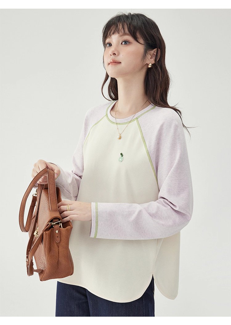 撞色插肩長袖側開叉T恤女秋季新款減齡刺繡上衣