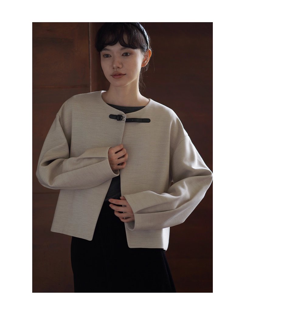 精巧皮袢系列羊毛精紡橫紋肌理感寬鬆圓領通勤西裝外套