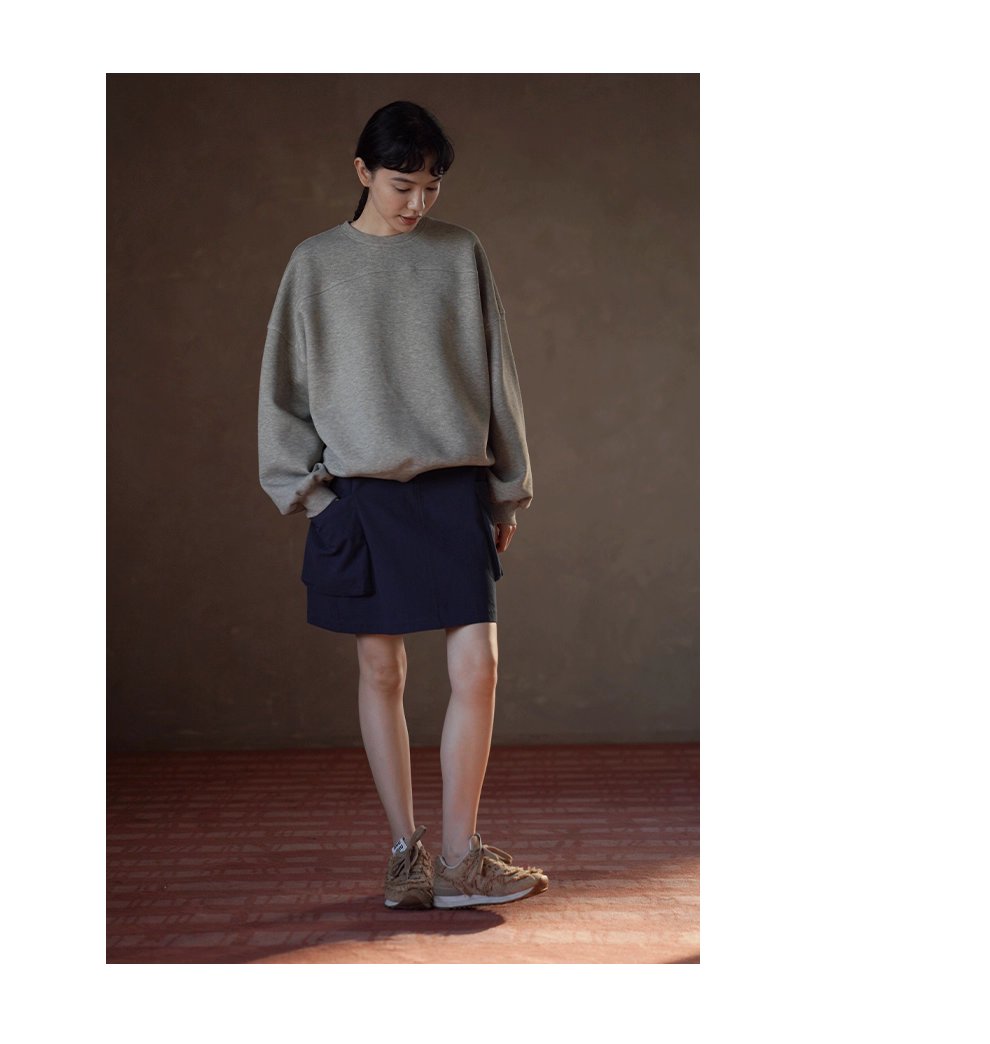 340高公克重厚實保暖輪廓寬鬆圓領顯瘦分割休閒夾花衛衣女