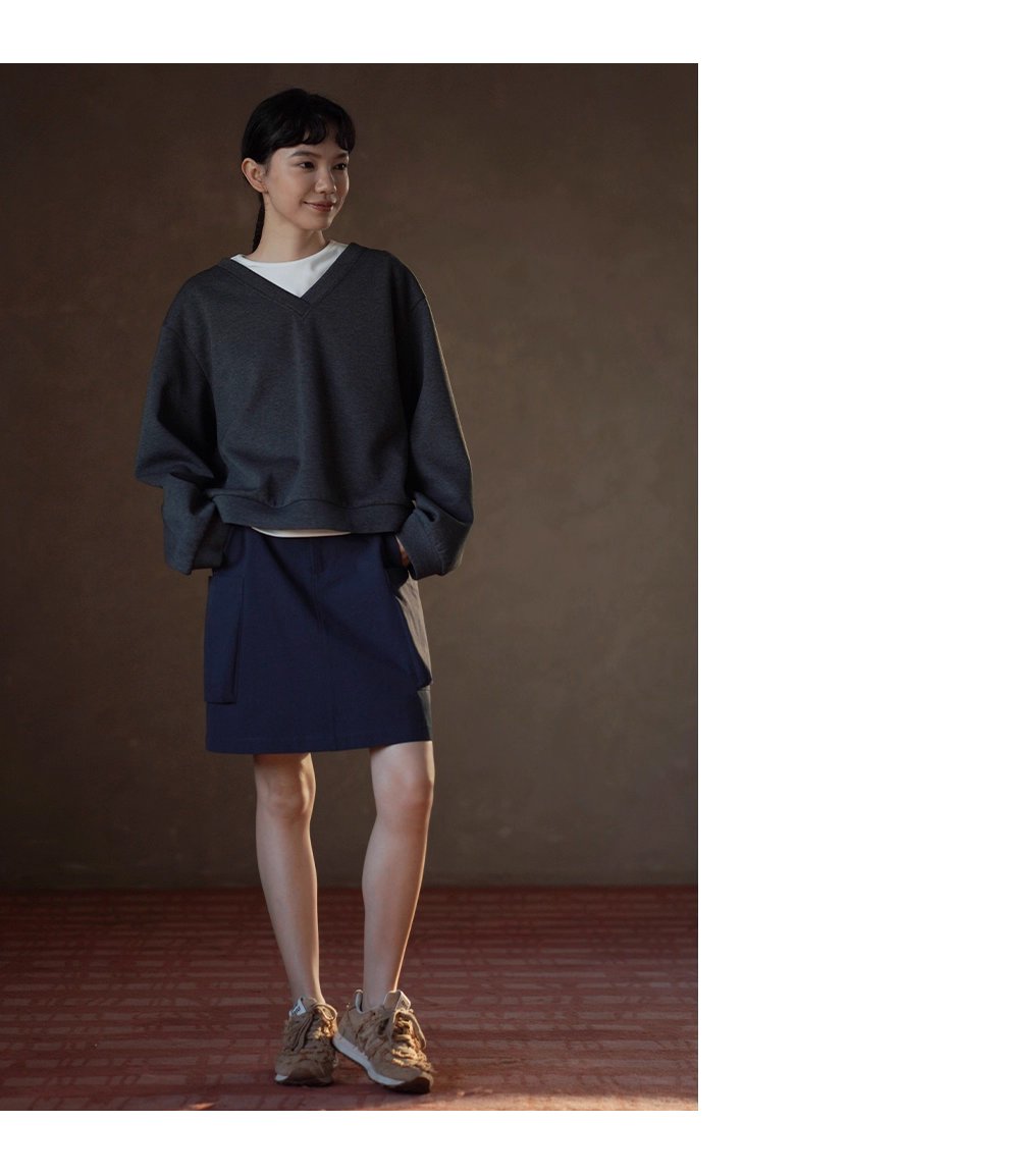 太空旅行衛衣V領寬鬆顯瘦休閒挺括H版落肩百搭短上衣女