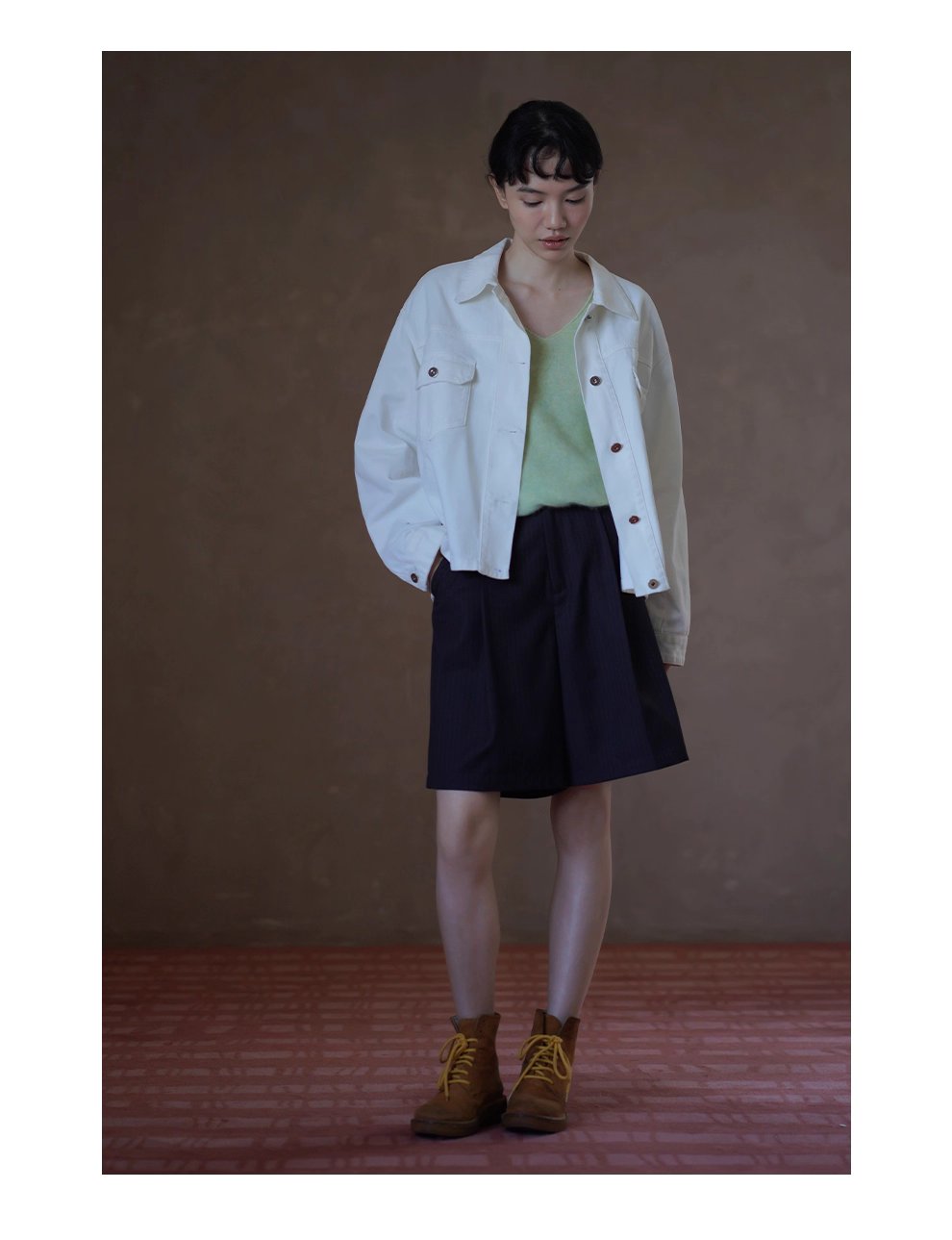 復古工裝立體口袋水洗100棉柔軟斜紋牛仔寬鬆翻領外套女