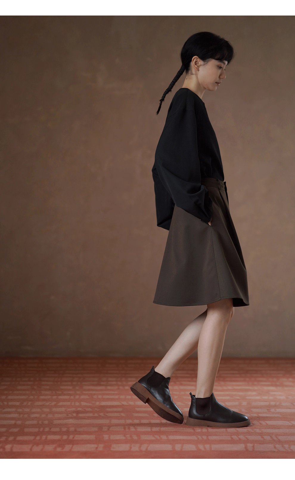 俐落剪裁綿羊毛混紡挺括西裝布料高腰A字顯瘦高腰半身裙