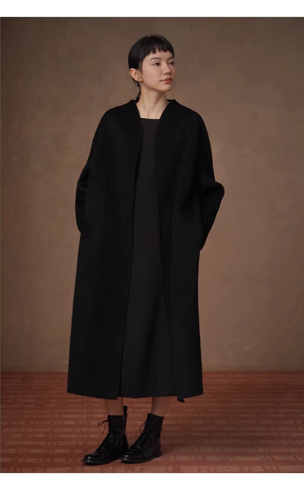 高定級小黑裙抗皺骨感垂順優雅公主線收腰大裙擺洋裝,高定級小黑裙抗皺骨感垂順優雅公主線收腰大裙擺洋裝,HBEW7068,高定級小黑裙抗皺骨感垂順優雅公主線收腰大裙擺洋裝,方領設計,抗皺面料