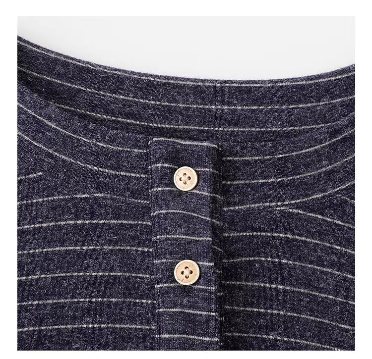 色織絨感繡花條紋T恤女冬新款寬鬆長袖內搭上衣,色織絨感繡花條紋T恤女冬新款寬鬆長袖內搭上衣,HBEW1194,色織絨感繡花條紋T恤女冬新款寬鬆長袖內搭上衣,條紋造型,絨感面料