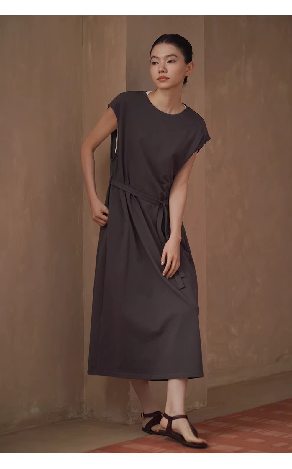 綿柔禪意100棉寬鬆直筒圓領可調式腰帶顯瘦無袖通勤洋裝,綿柔禪意100棉寬鬆直筒圓領可調式腰帶顯瘦無袖通勤洋裝,HBFS7006,綿柔禪意100棉寬鬆直筒圓領可調式腰帶顯瘦無袖通勤洋裝,自然垂墜,簡約大器