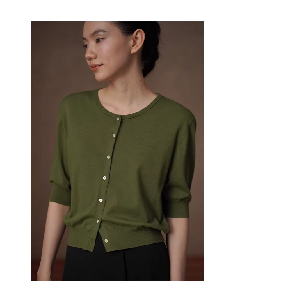 復古油畫綠顯白緊緻柔軟紗線圓領中袖短版針織通勤開襟衫,復古油畫綠顯白緊緻柔軟紗線圓領中袖短版針織通勤開襟衫,HBFS1019,復古油畫綠顯白緊緻柔軟紗線圓領中袖短版針織通勤開襟衫,舒適抗皺,優雅時尚