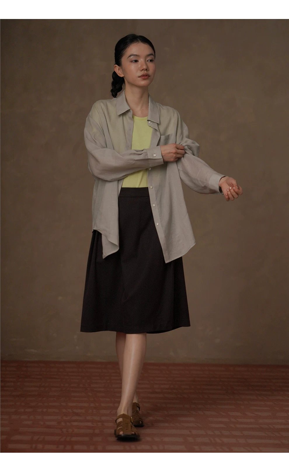 輕柔撫摸苧麻萊賽爾輕薄透氣寬鬆顯瘦通勤長袖落肩襯衫,輕柔撫摸苧麻萊賽爾輕薄透氣寬鬆顯瘦通勤長袖落肩襯衫,HBFS1021,輕柔撫摸苧麻萊賽爾輕薄透氣寬鬆顯瘦通勤長袖落肩襯衫,清爽透氣,硬挺不軟塌