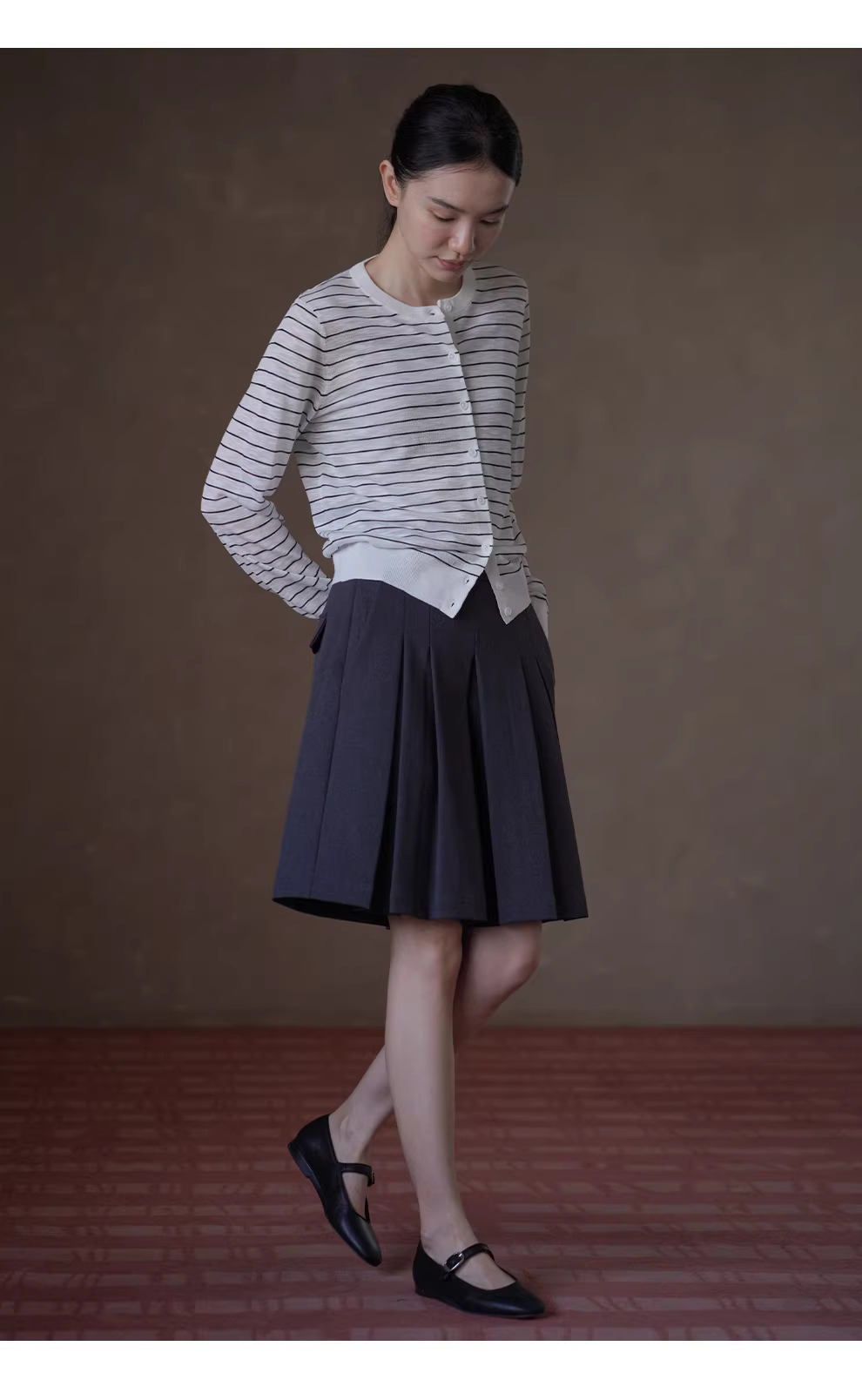 1/32竹節麻天然肌理法式條紋圓領寬鬆顯瘦針織開襟衫女,1/32竹節麻天然肌理法式條紋圓領寬鬆顯瘦針織開襟衫女,HBFS1062,1/32竹節麻天然肌理法式條紋圓領寬鬆顯瘦針織開襟衫女,圓領排扣,清爽舒適