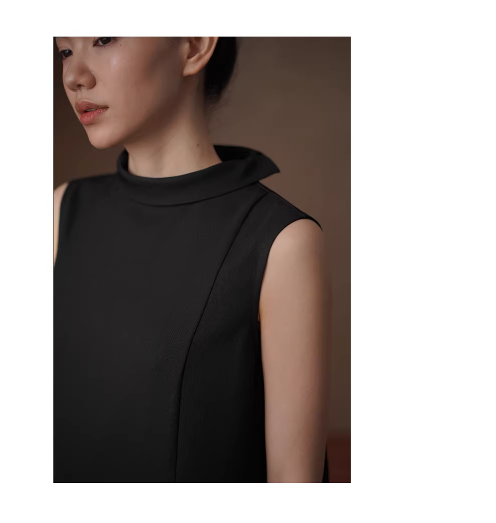 超絕立體分割提升氣質半高領垂順寬鬆A字背心顯瘦洋裝,超絕立體分割提升氣質半高領垂順寬鬆A字背心顯瘦洋裝,HBFS7027,超絕立體分割提升氣質半高領垂順寬鬆A字背心顯瘦洋裝,半高領修飾,垂墜不意皺