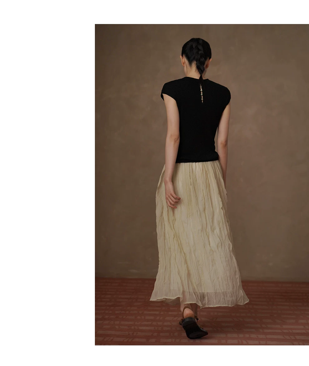 靈動紗華半身裙特殊格紋肌理褶皺工藝高腰顯瘦氛圍裙,靈動紗華半身裙特殊格紋肌理褶皺工藝高腰顯瘦氛圍裙,HBFS2019,靈動紗華半身裙特殊格紋肌理褶皺工藝高腰顯瘦氛圍裙,飄逸靈動,簡約大方