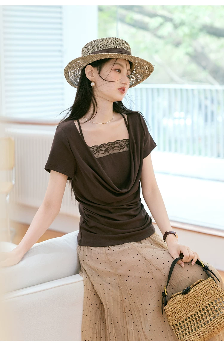 胖mm大尺碼絕美咖色短袖T恤女夏2026新款氣質假兩件蕩領上衣,胖mm大尺碼絕美咖色短袖T恤女夏2026新款氣質假兩件蕩領上衣,HBFS1231,胖mm大尺碼絕美咖色短袖T恤女夏2026新款氣質假兩件蕩領上衣,中大尺碼,蕩領設計