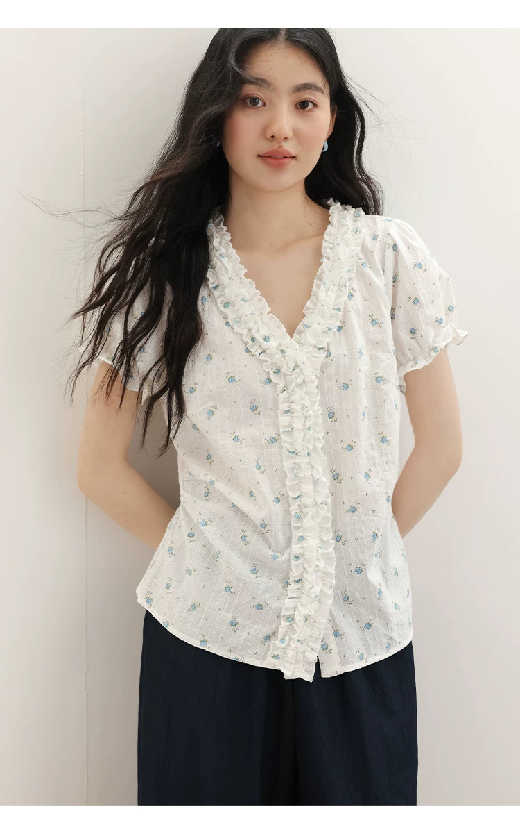 大尺碼法式短袖白襯衫女木耳邊V領上衣女2026夏季碎花襯衣,大尺碼法式短袖白襯衫女木耳邊V領上衣女2026夏季碎花襯衣,HBFS1320,大尺碼法式短袖白襯衫女木耳邊V領上衣女2026夏季碎花襯衣,中大尺碼,荷葉邊領