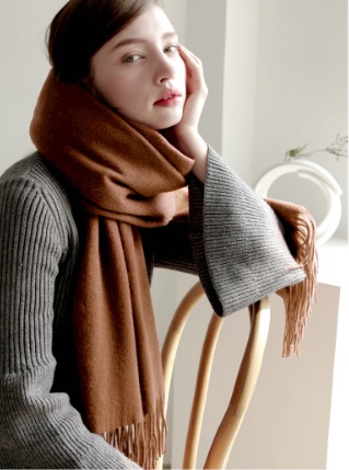 100%羊毛加寬純色百搭圍巾