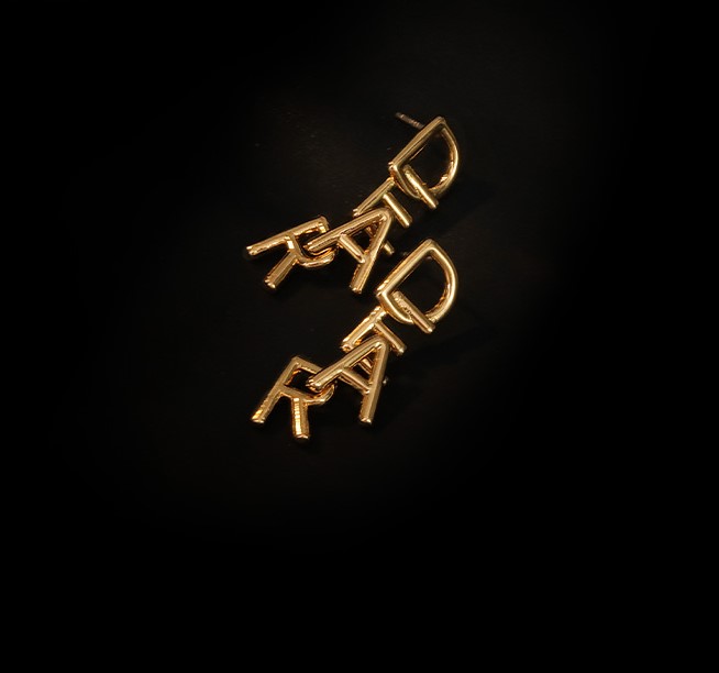 簡約復古個性字母DEAR-K金色耳環