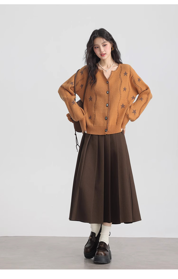 設計感毛衣女外套胖mm顯瘦針織衫開衫,設計感毛衣女外套胖mm顯瘦針織衫開衫秋冬內搭打底上衣,HBEW5987,設計感毛衣女外套胖mm顯瘦針織衫開衫,V領排扣,星星針織